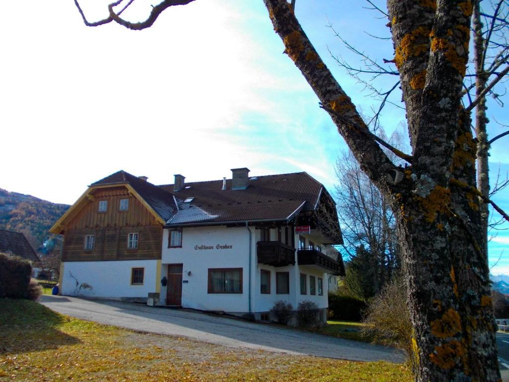 فندق تامسويغفي  Gasthaus Gruber المظهر الخارجي الصورة